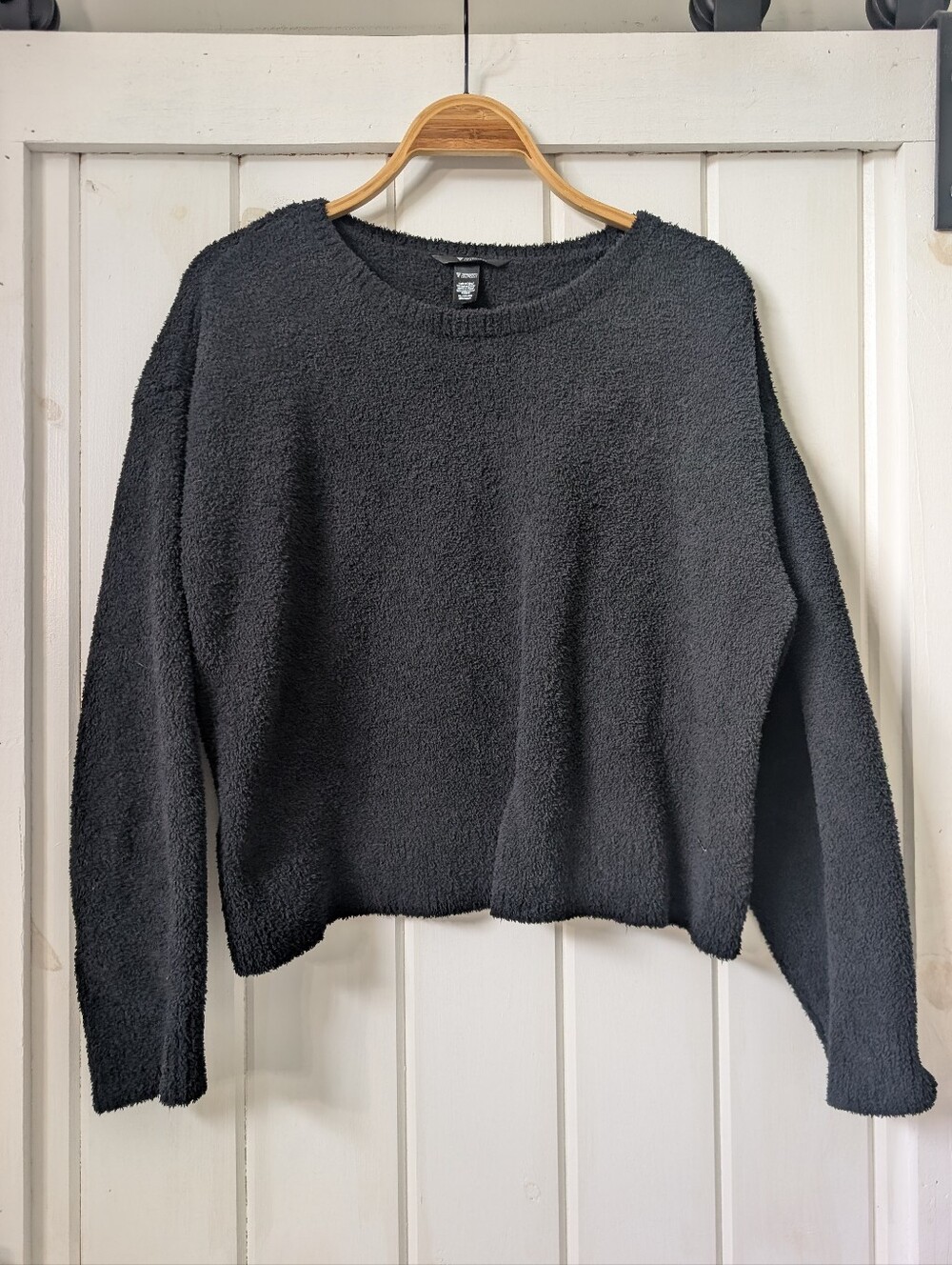 Victoria's Secret On Point Black Fuzzy Pullover Sweater | Size XL